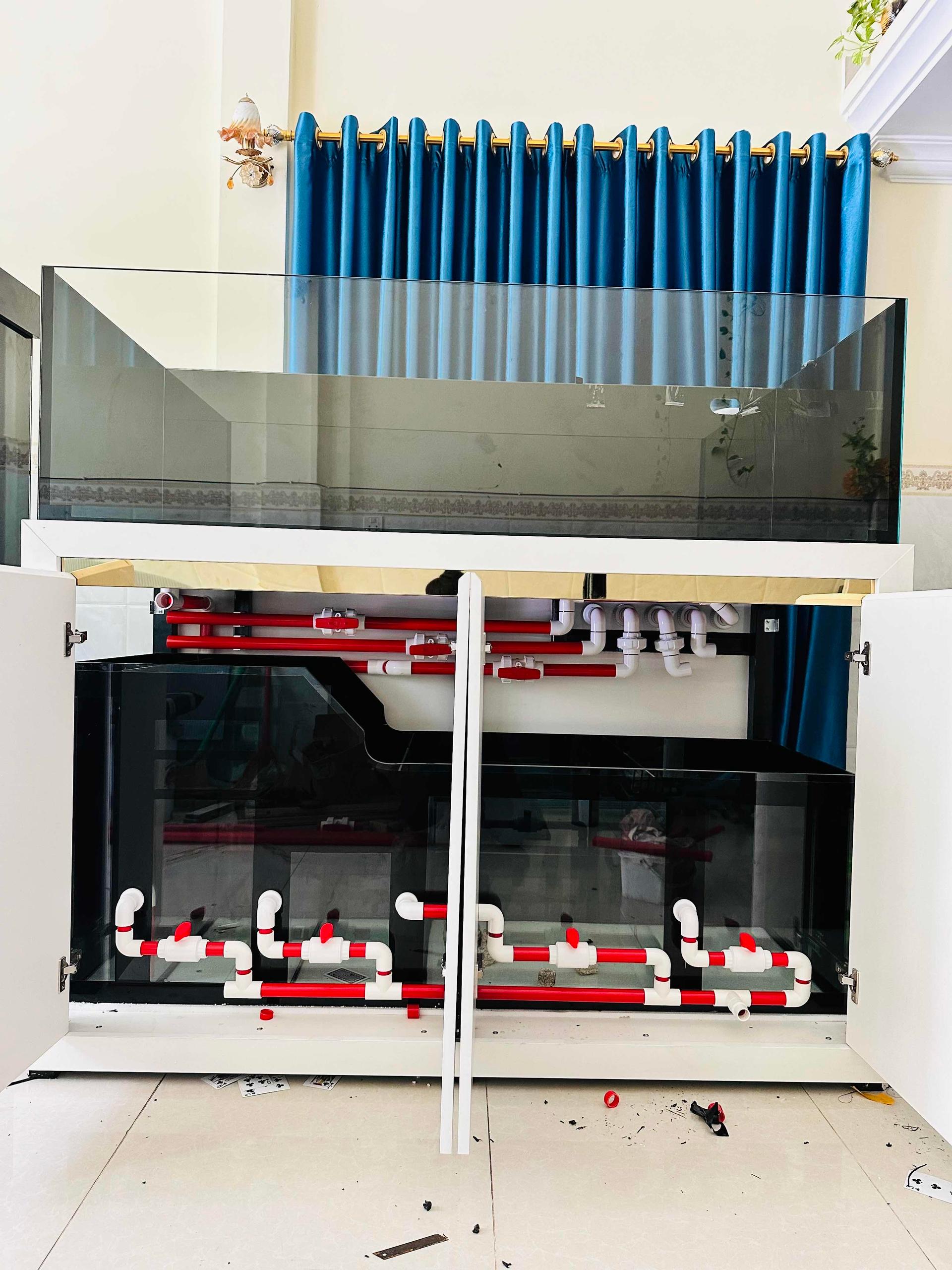 Tank size 168x68x50