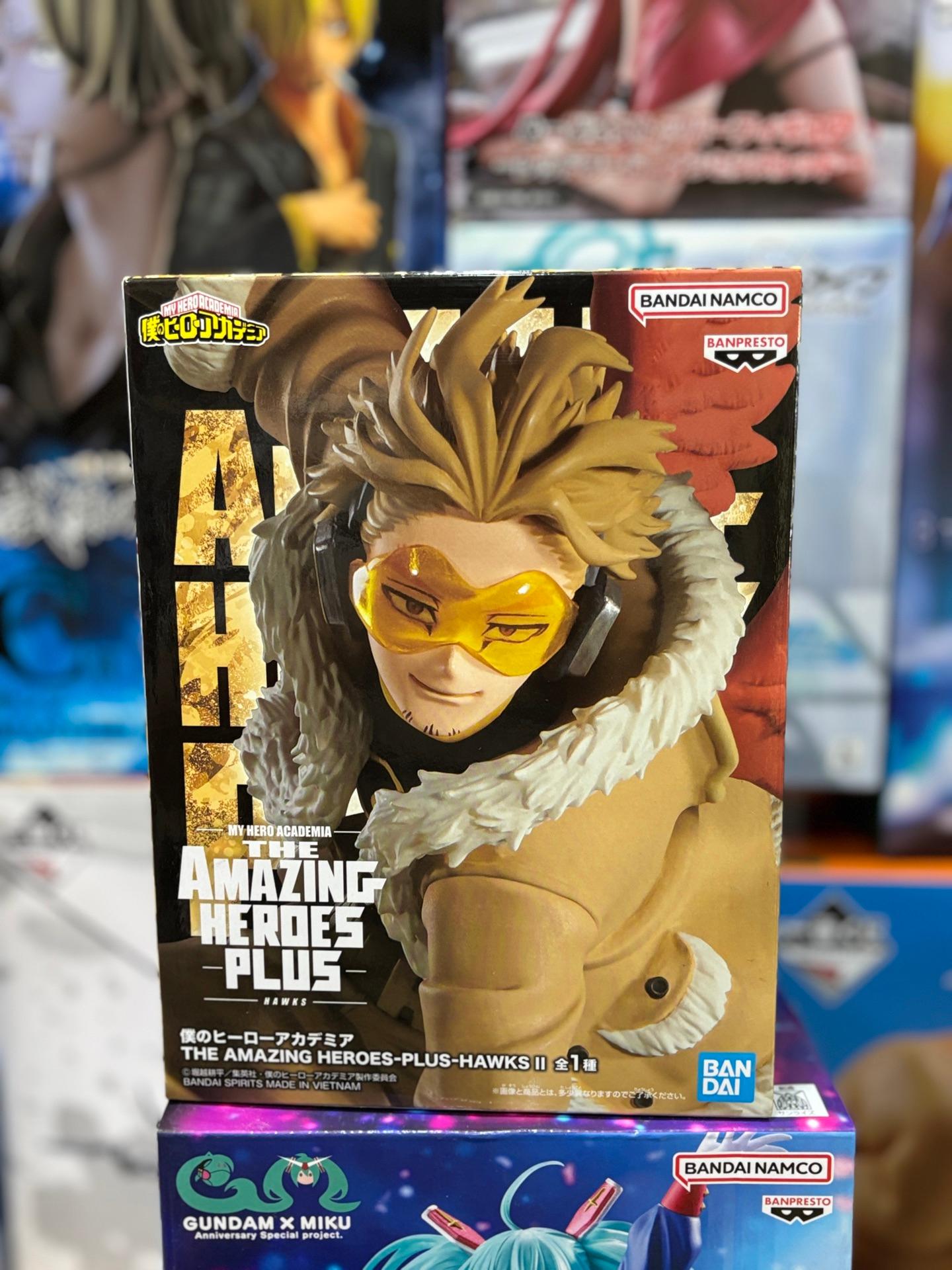My Hero Academia – Hawks The Amazing Heroes Plus II Figure