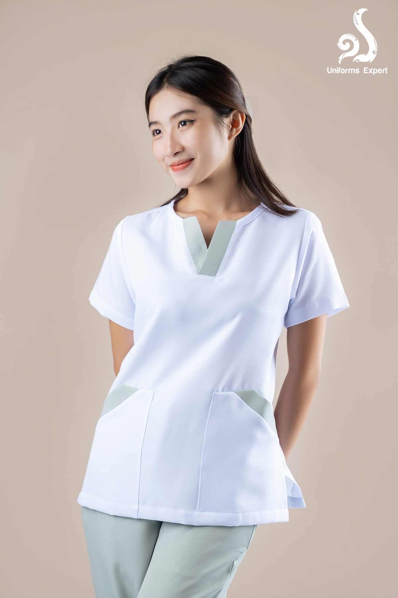VIP-ឈុតនារីអាវពណ៍ស ខោពណ៌អូលីវ