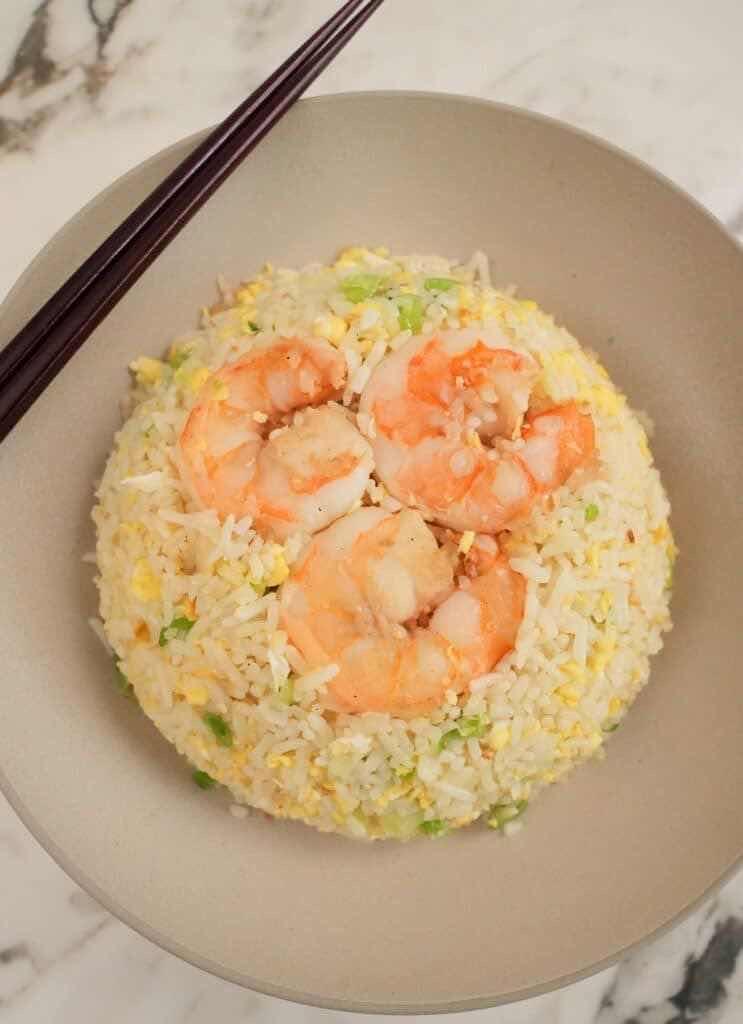 បាយឆាគ្រឿងសមុទ្រ