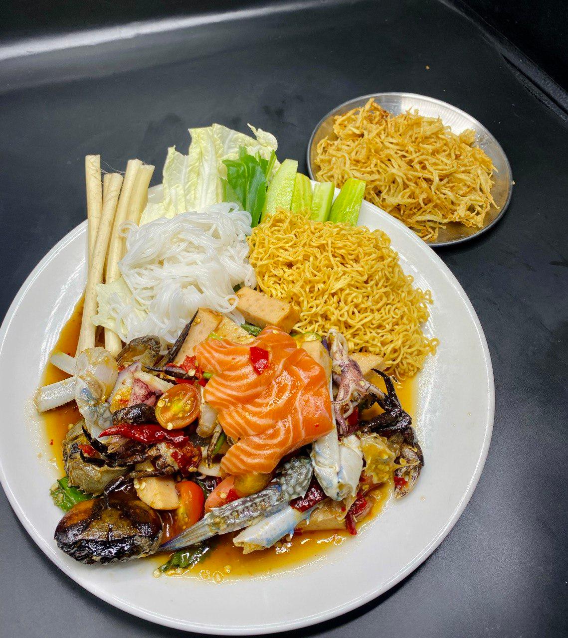 ឈុតបុកល្ហុងបំពង