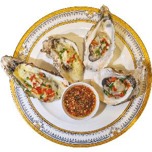 Grilled Oyster (4pcs)