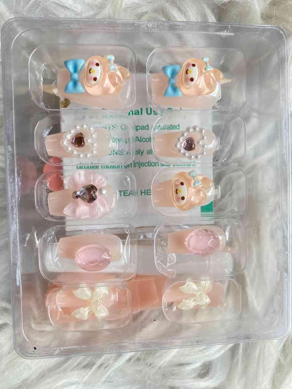ក្រចកបិត